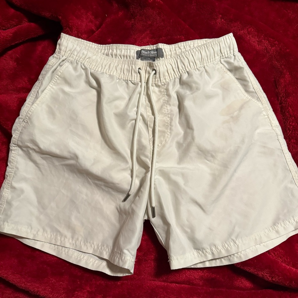 Cotton On Beach short collection size large
Worn once
